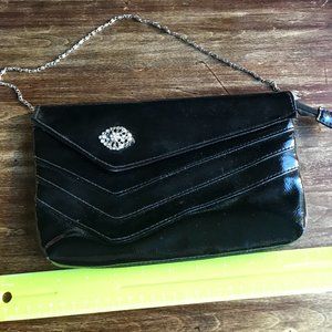 Little Black Clutch 👝😍👛